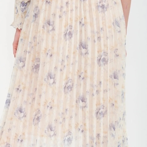 En Saison Kika Pleated Blue Floral Skirt Size S - Picture 3 of 11